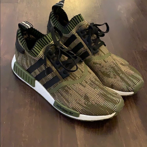 Adidas NMD R1 - Picture 2 of 4